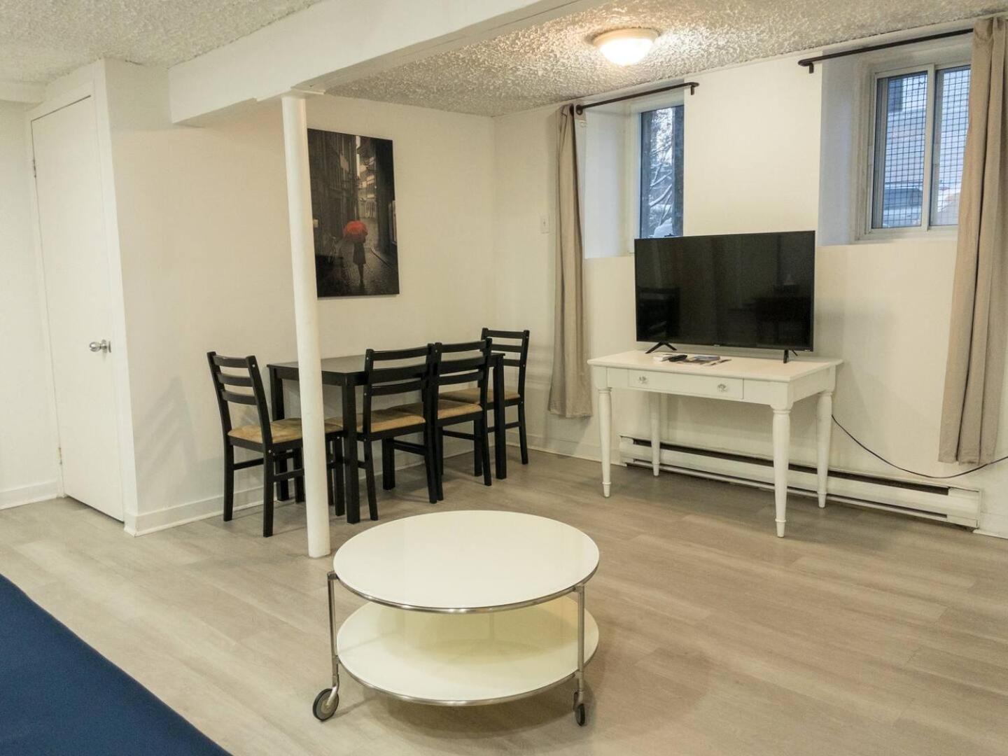 Heart Of Mtr For Memerable Experiance 2 Backyard 7Minmetro Fully Renovated & Equipped Montreal Bagian luar foto