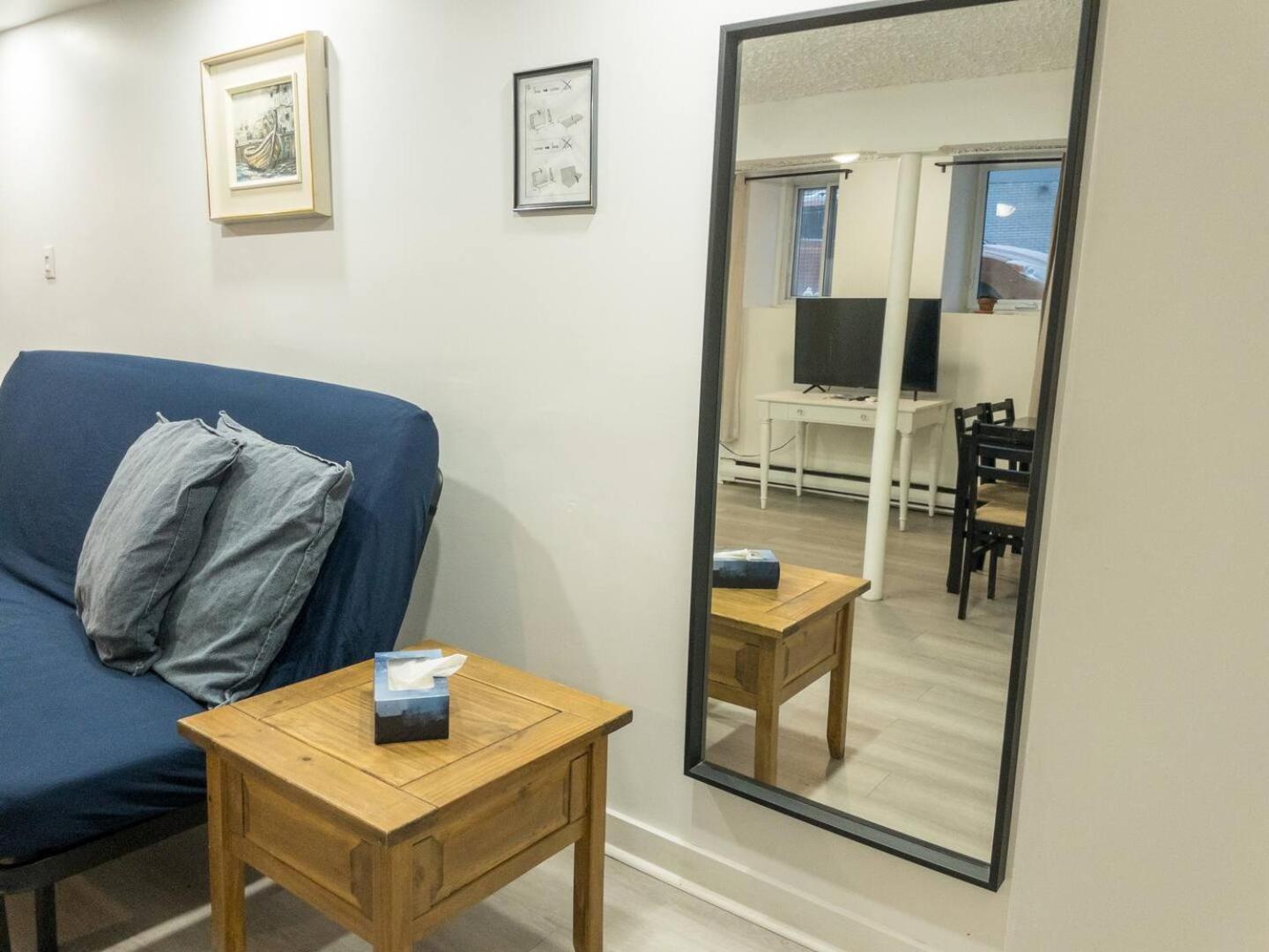Heart Of Mtr For Memerable Experiance 2 Backyard 7Minmetro Fully Renovated & Equipped Montreal Bagian luar foto
