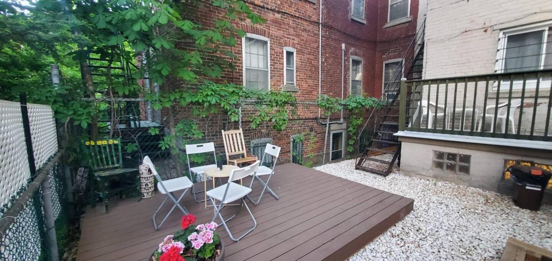 Heart Of Mtr For Memerable Experiance 2 Backyard 7Minmetro Fully Renovated & Equipped Montreal Bagian luar foto