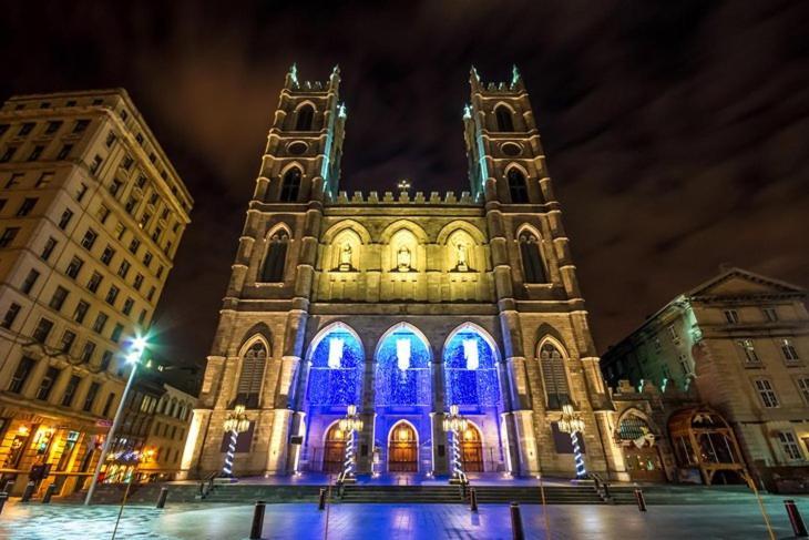 Heart Of Mtr For Memerable Experiance 2 Backyard 7Minmetro Fully Renovated & Equipped Montreal Bagian luar foto