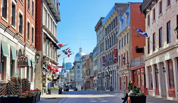 Heart Of Mtr For Memerable Experiance 2 Backyard 7Minmetro Fully Renovated & Equipped Montreal Bagian luar foto